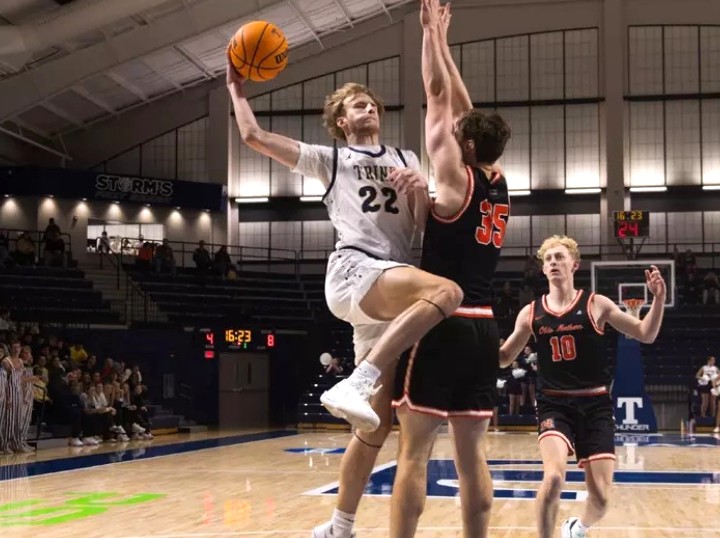 Trine men’s basketball team falls to No. 15 Mary Washington